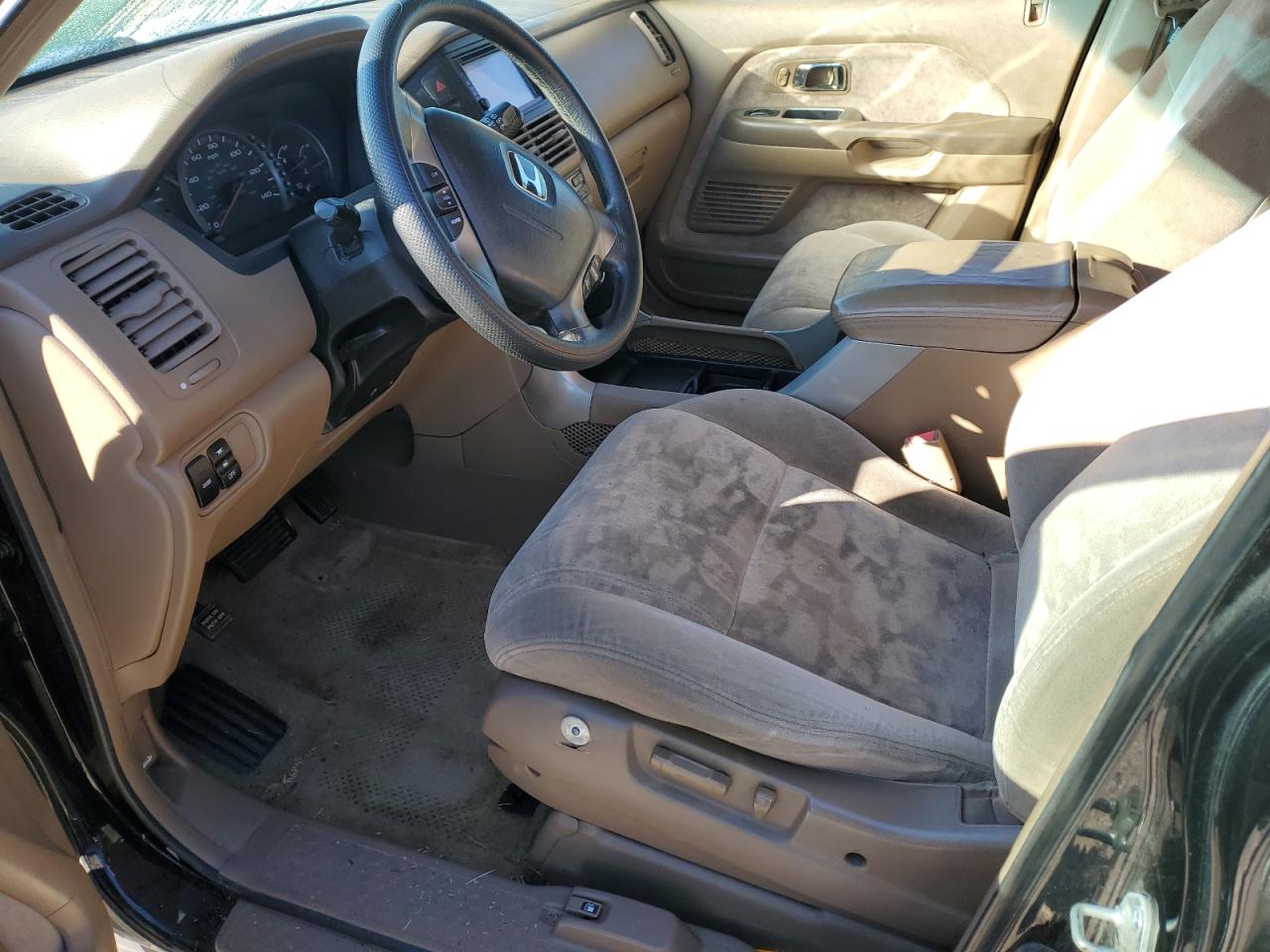 2004 Honda Pilot Ex VIN: 5FNYF18474B008022 Lot: 88210715