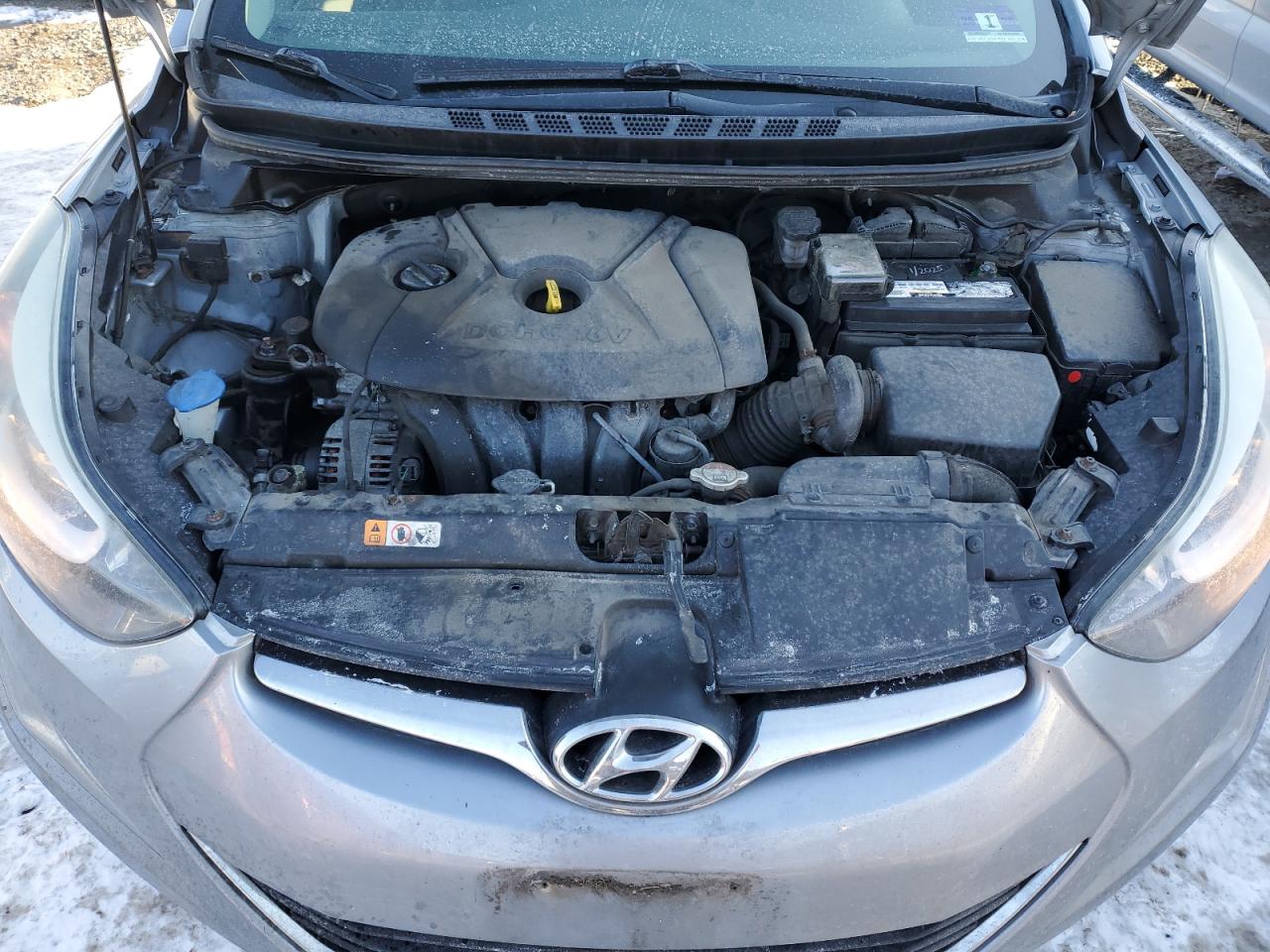 2015 Hyundai Elantra - Image 11