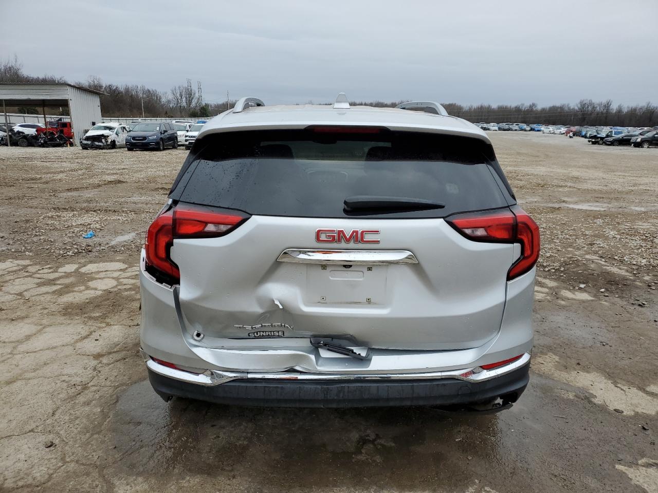 2019 GMC Terrain - Image 6