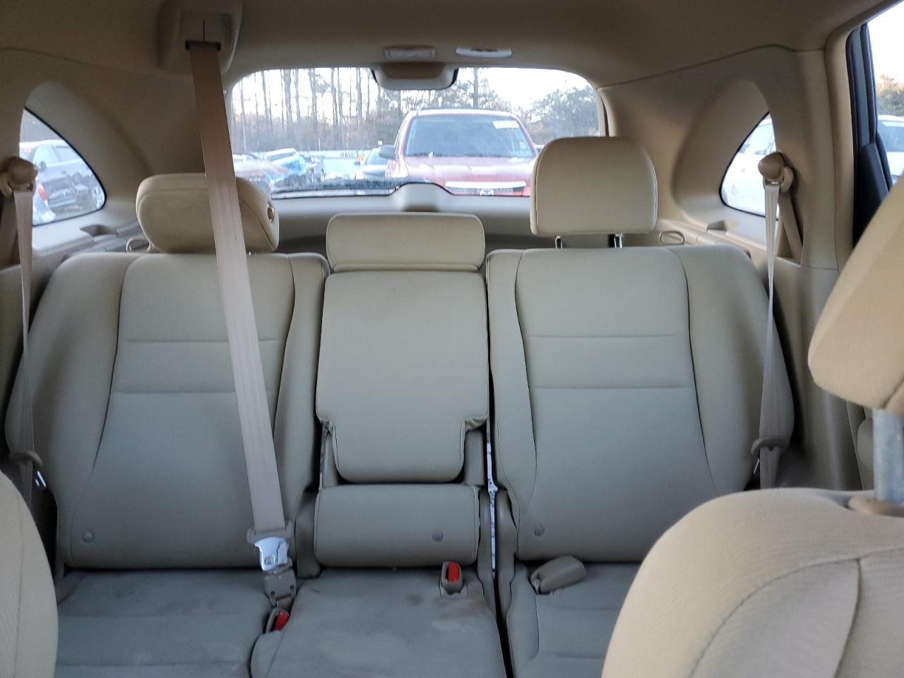 2010 Honda CR-V - Image 10