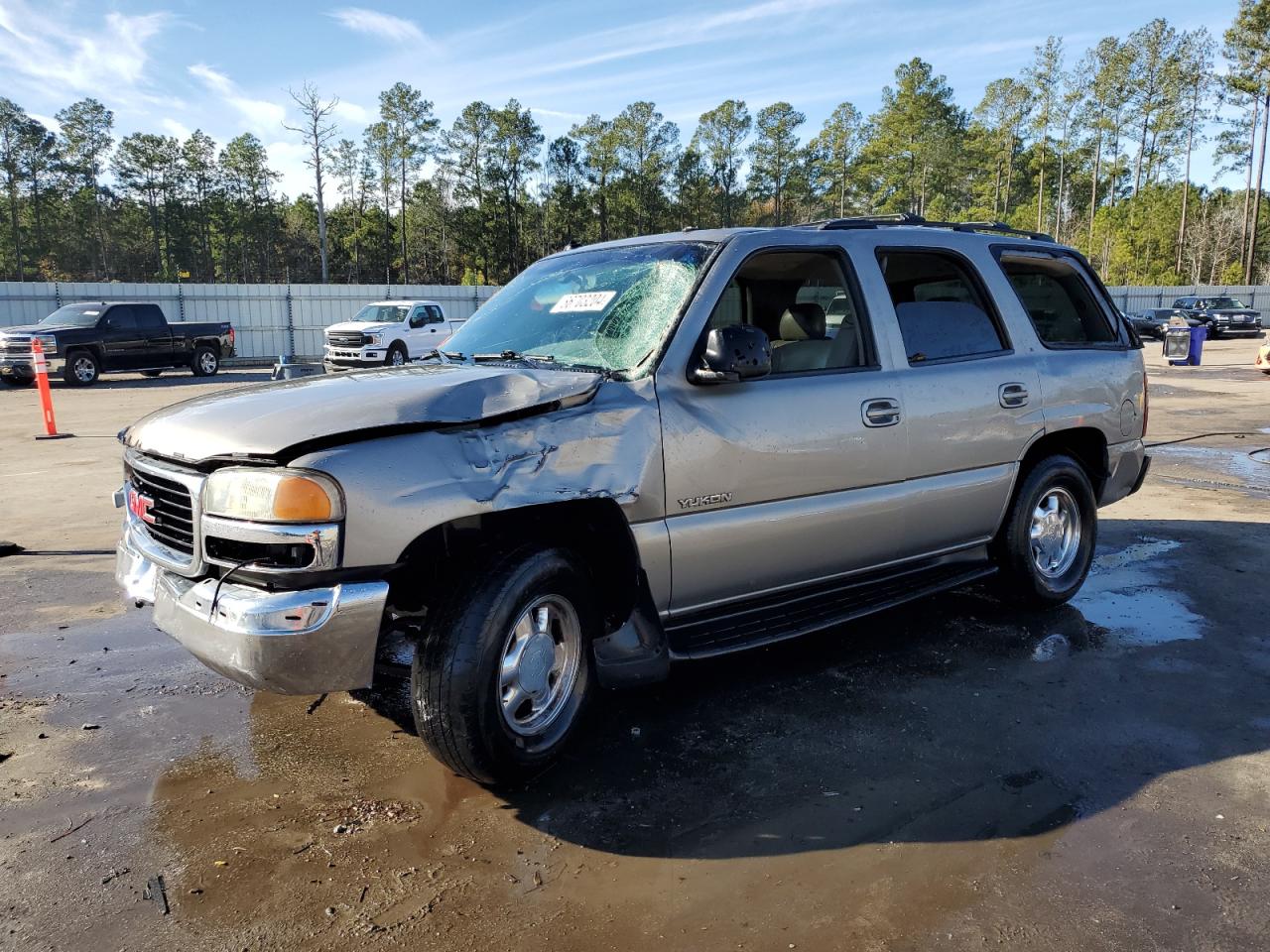 2003 GMC Yukon - Image 1
