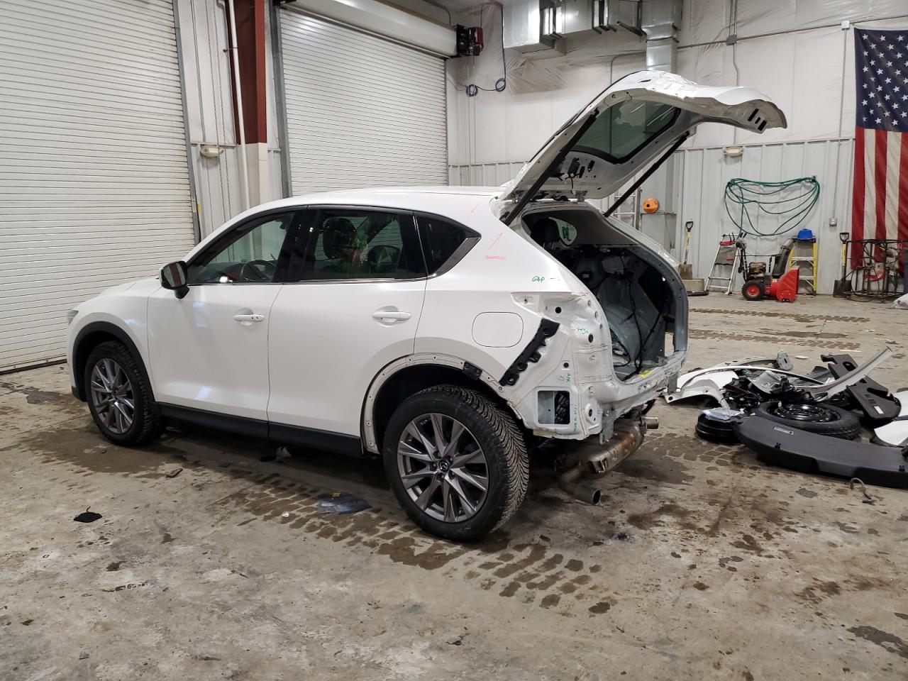 2019 Mazda CX-5 - Image 2