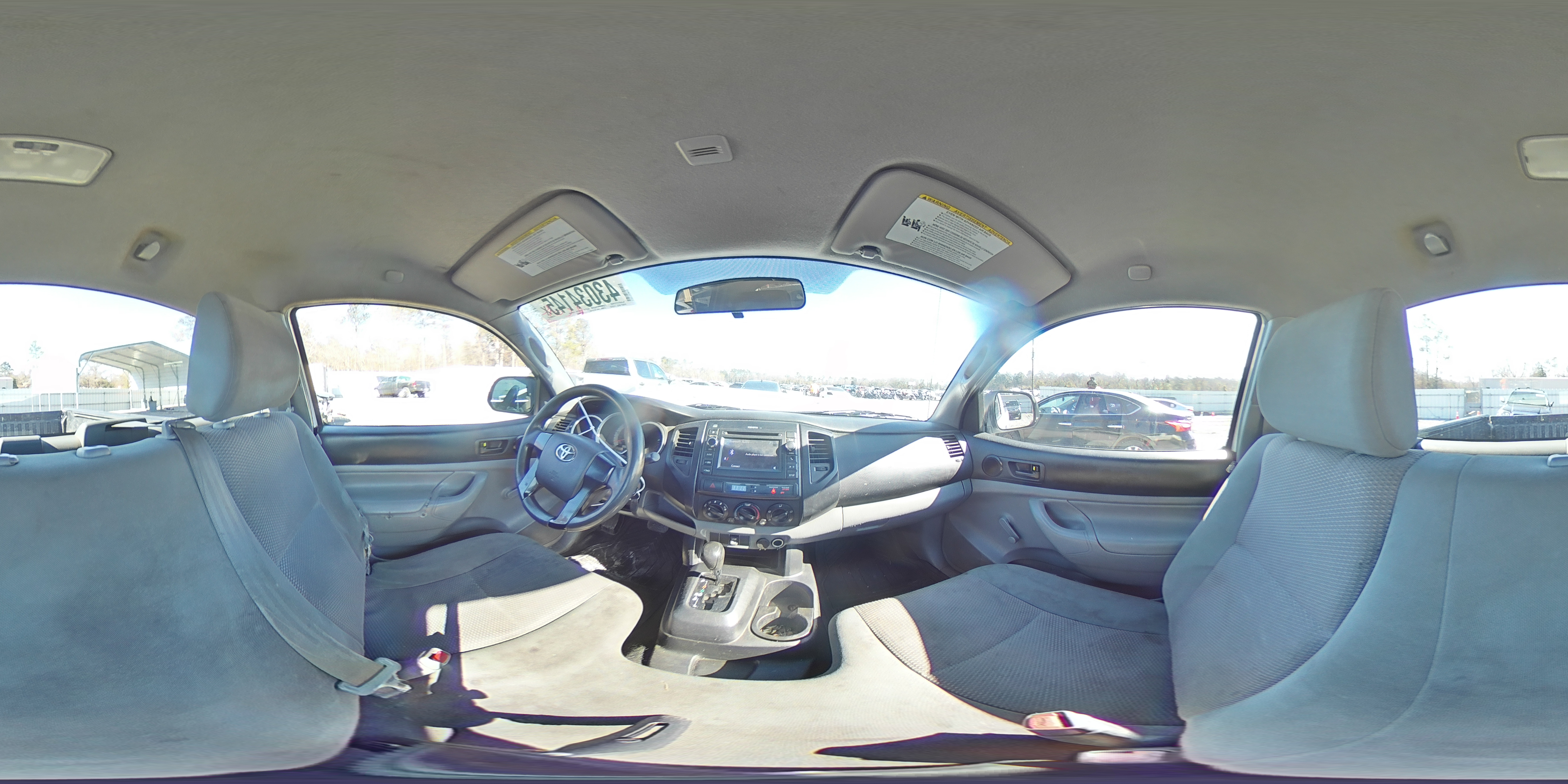 2013 Toyota Tacoma - Image 12