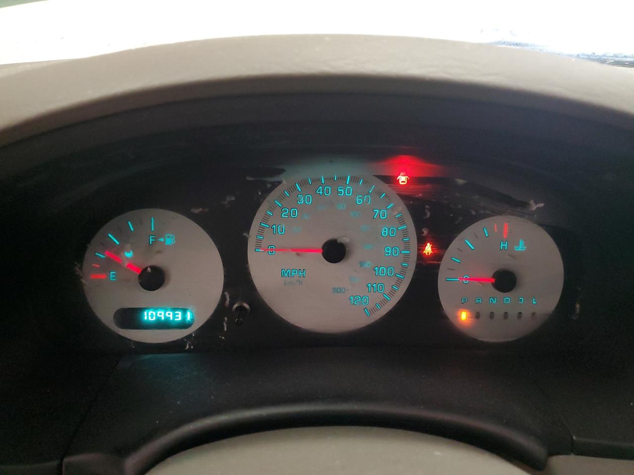 2003 Dodge Caravan - Image 9