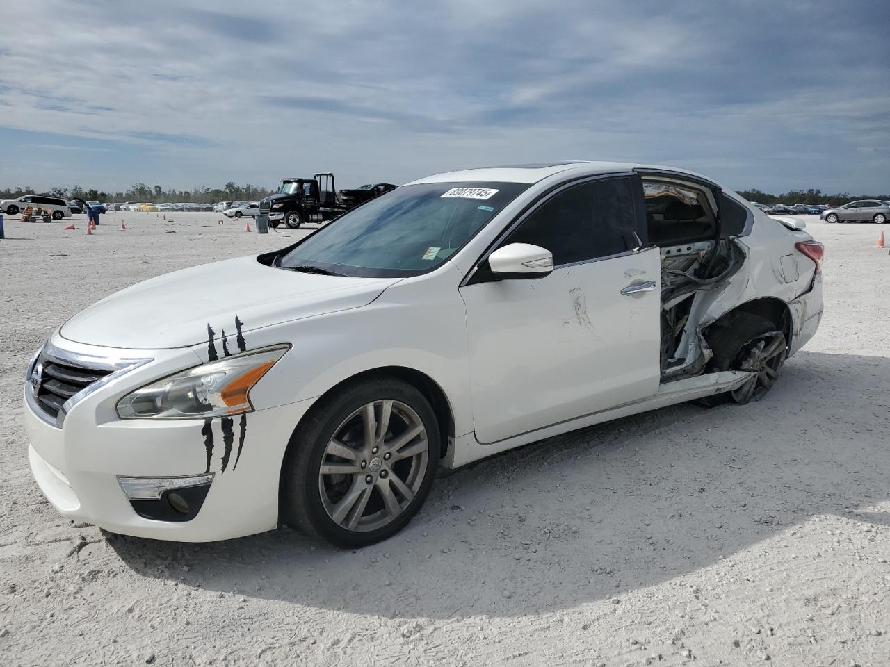 2013 Nissan Altima - Image 1