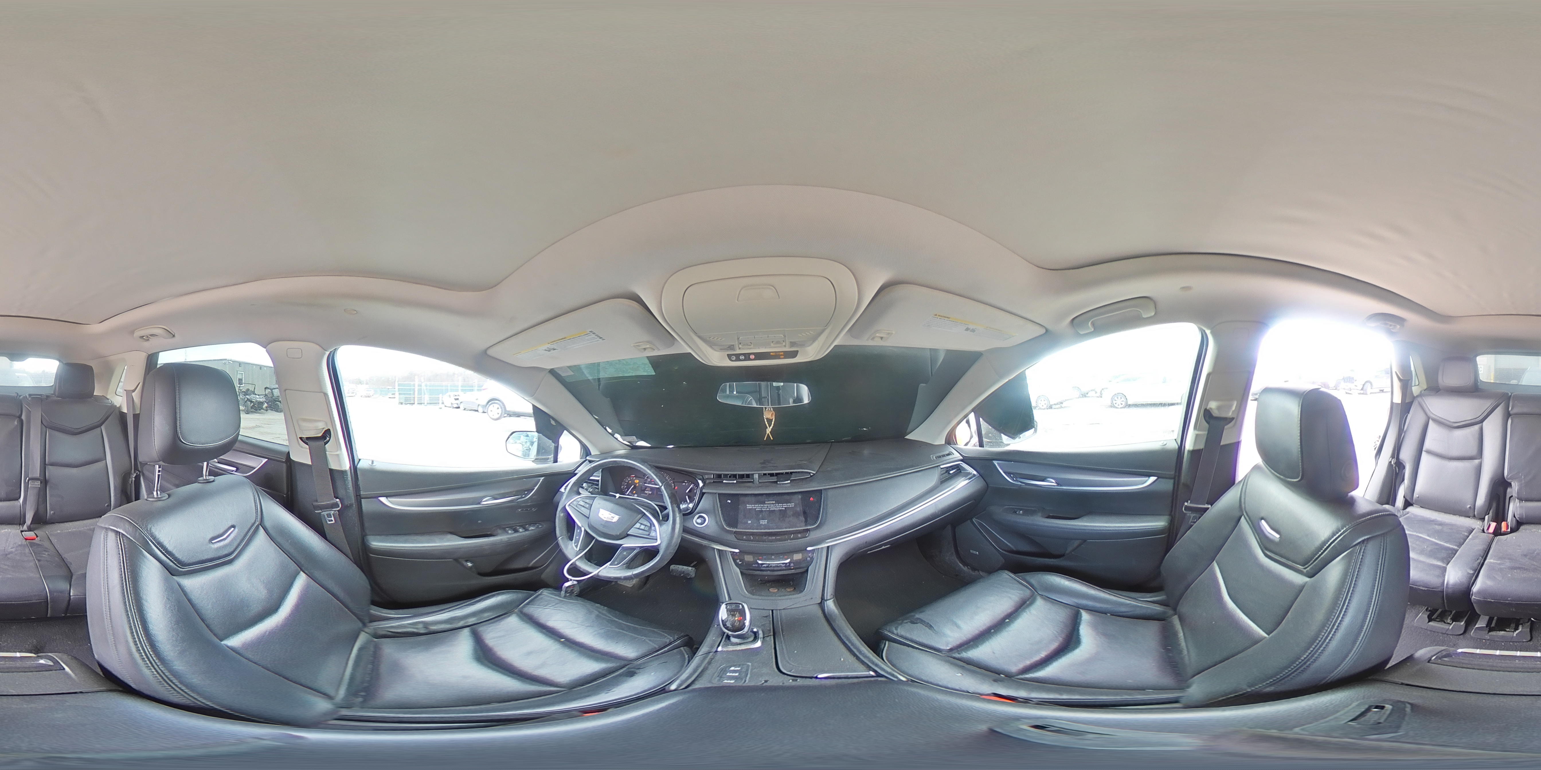 2018 Cadillac XT5 - Image 14