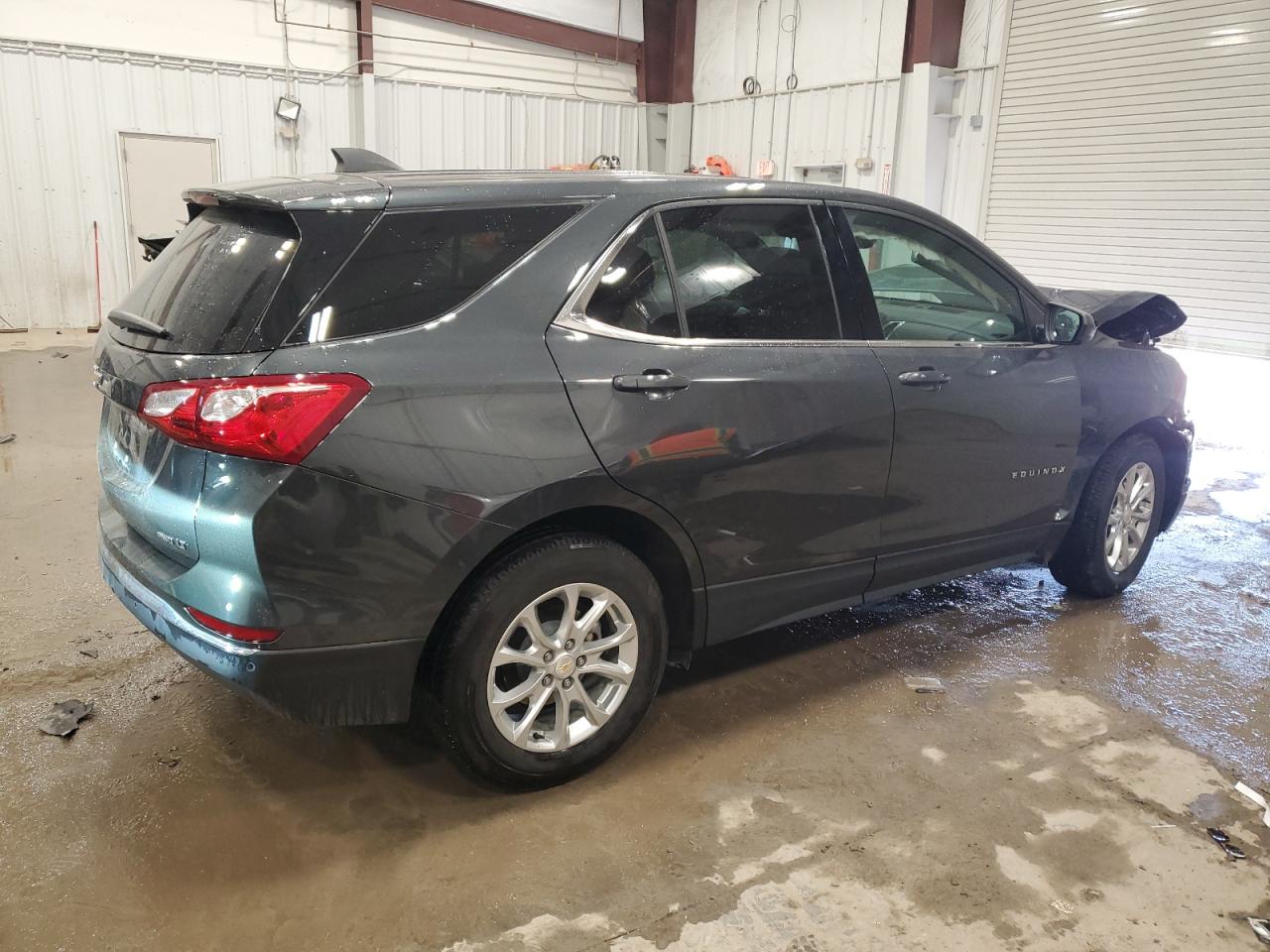 2020 Chevrolet Equinox - Image 3