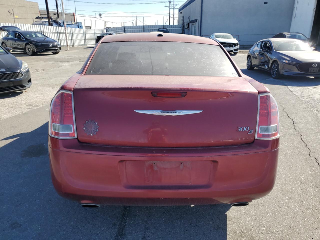 VIN 2C3CCABG1DH565867 2013 CHRYSLER 300 no.6