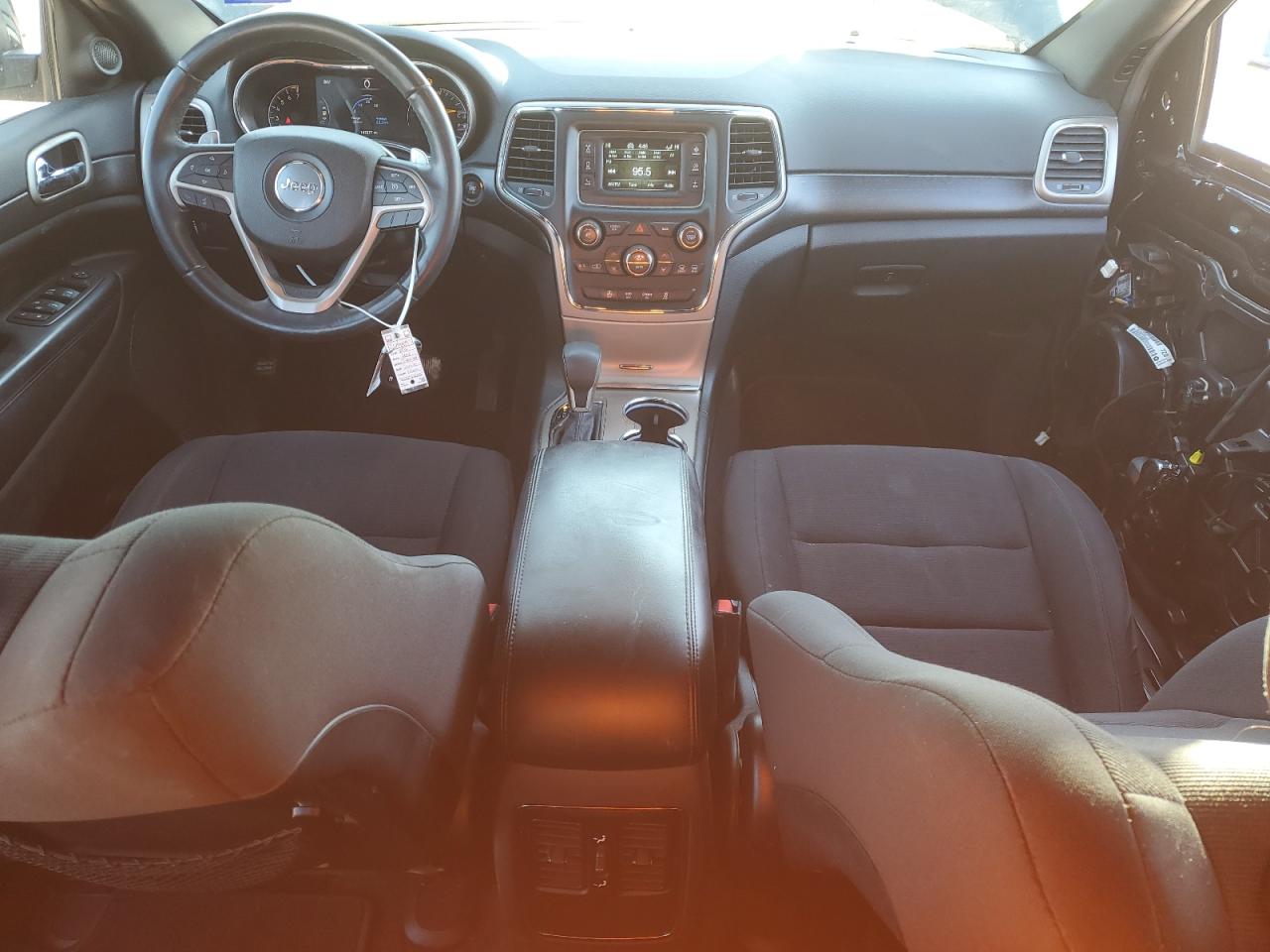 2016 Jeep Grand Cherokee - Image 8