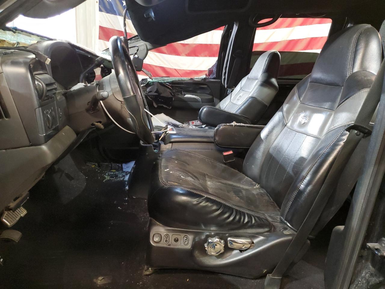 2006 Ford F350 - Image 7