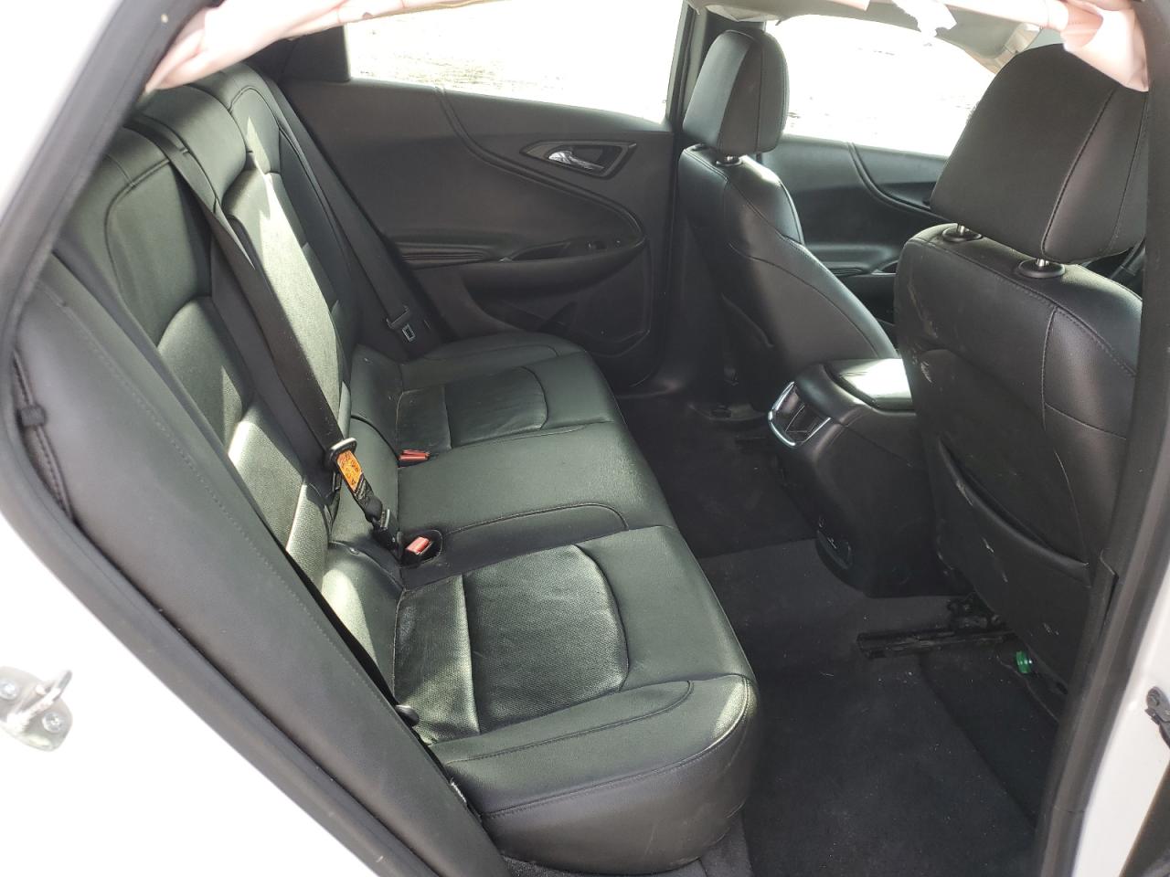 2019 Chevrolet Malibu - Image 10