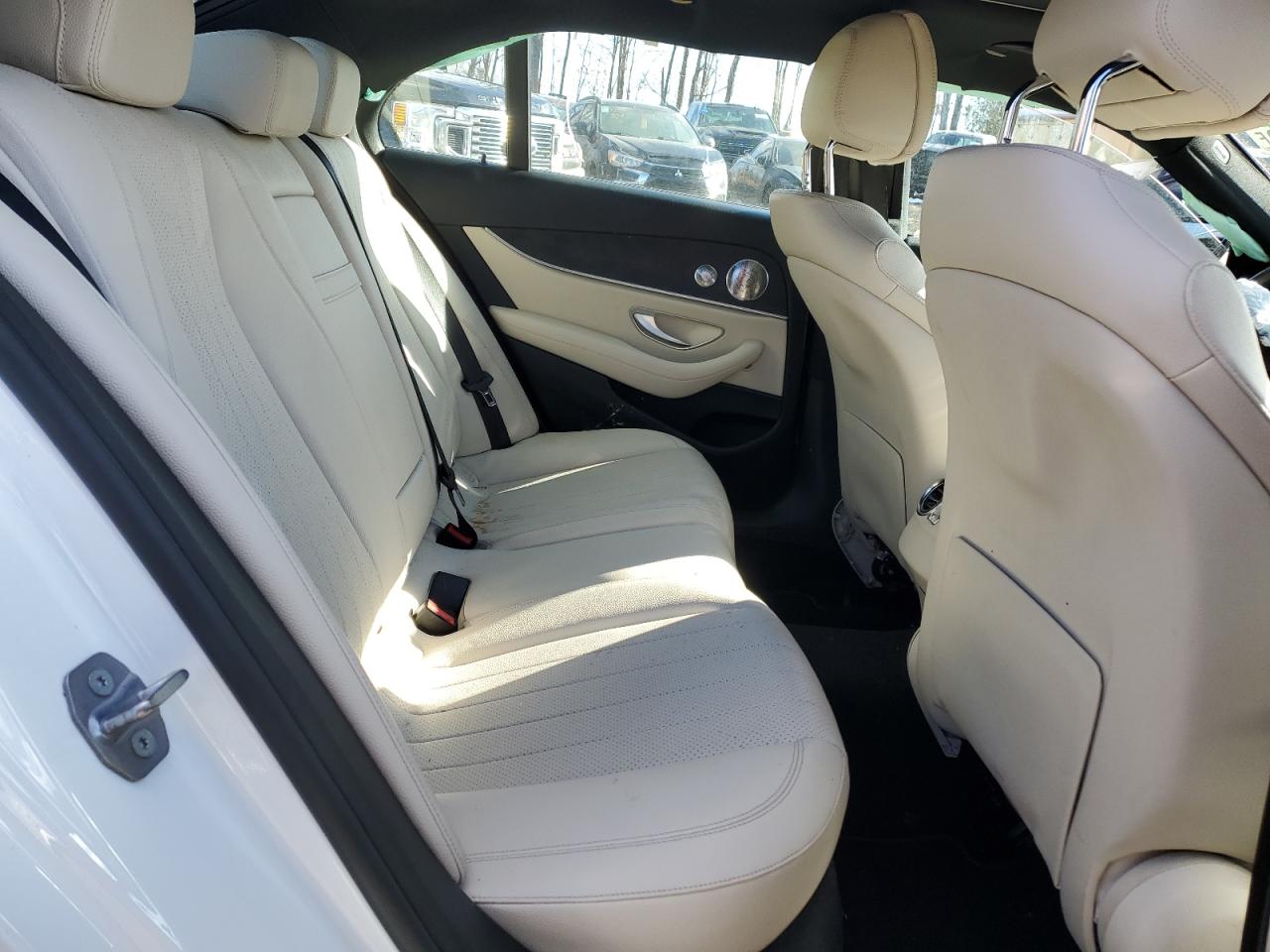 2017 Mercedes-Benz E-klasse - Image 11