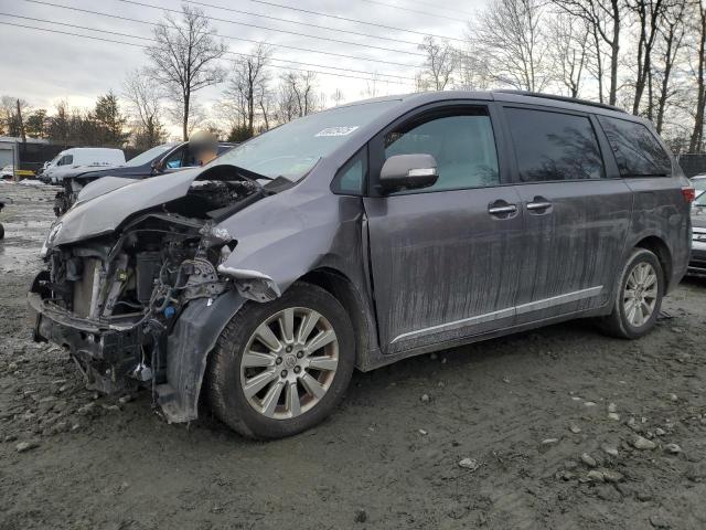 2015 Toyota Sienna Xle