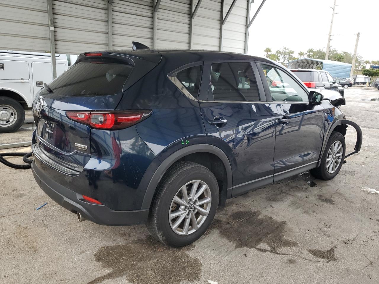 2023 Mazda CX-5 - Image 3