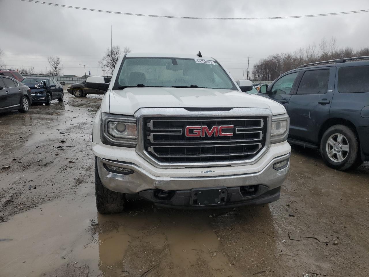 2017 GMC Sierra - Image 5