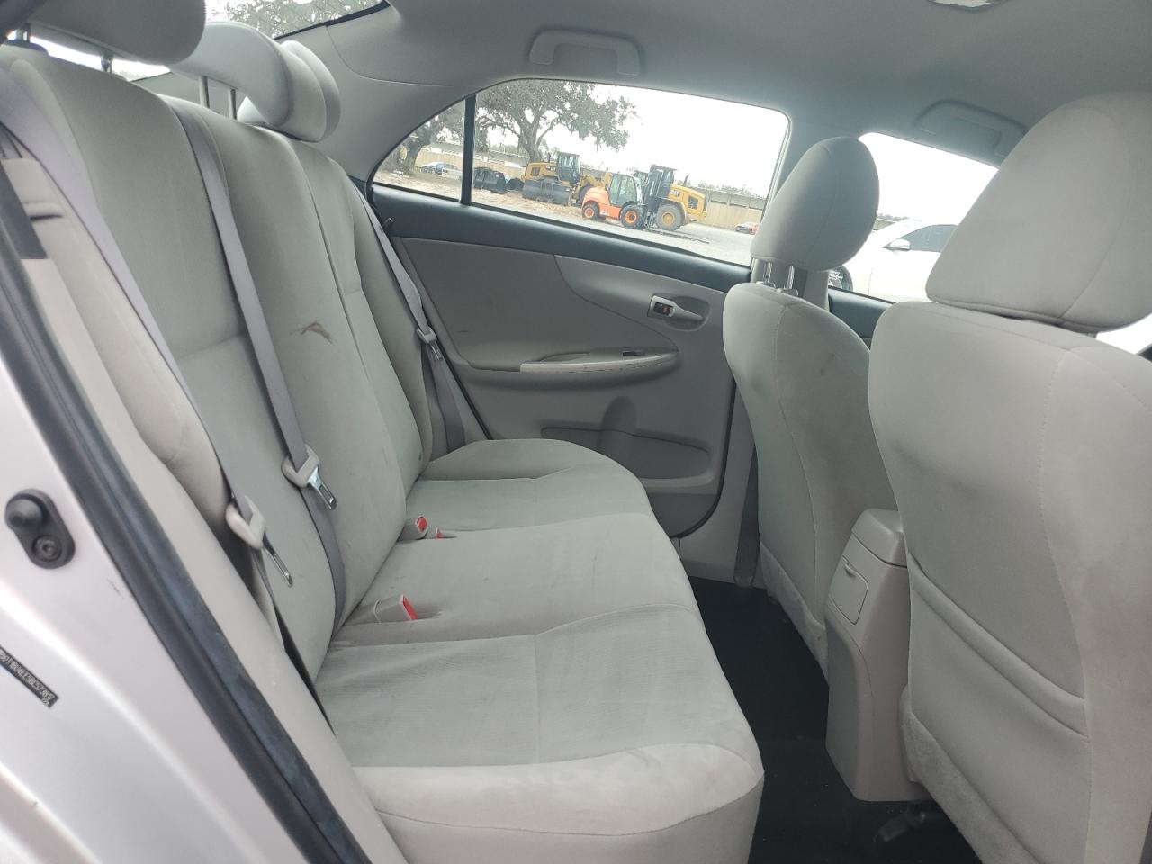 2011 Toyota Corolla - Image 11