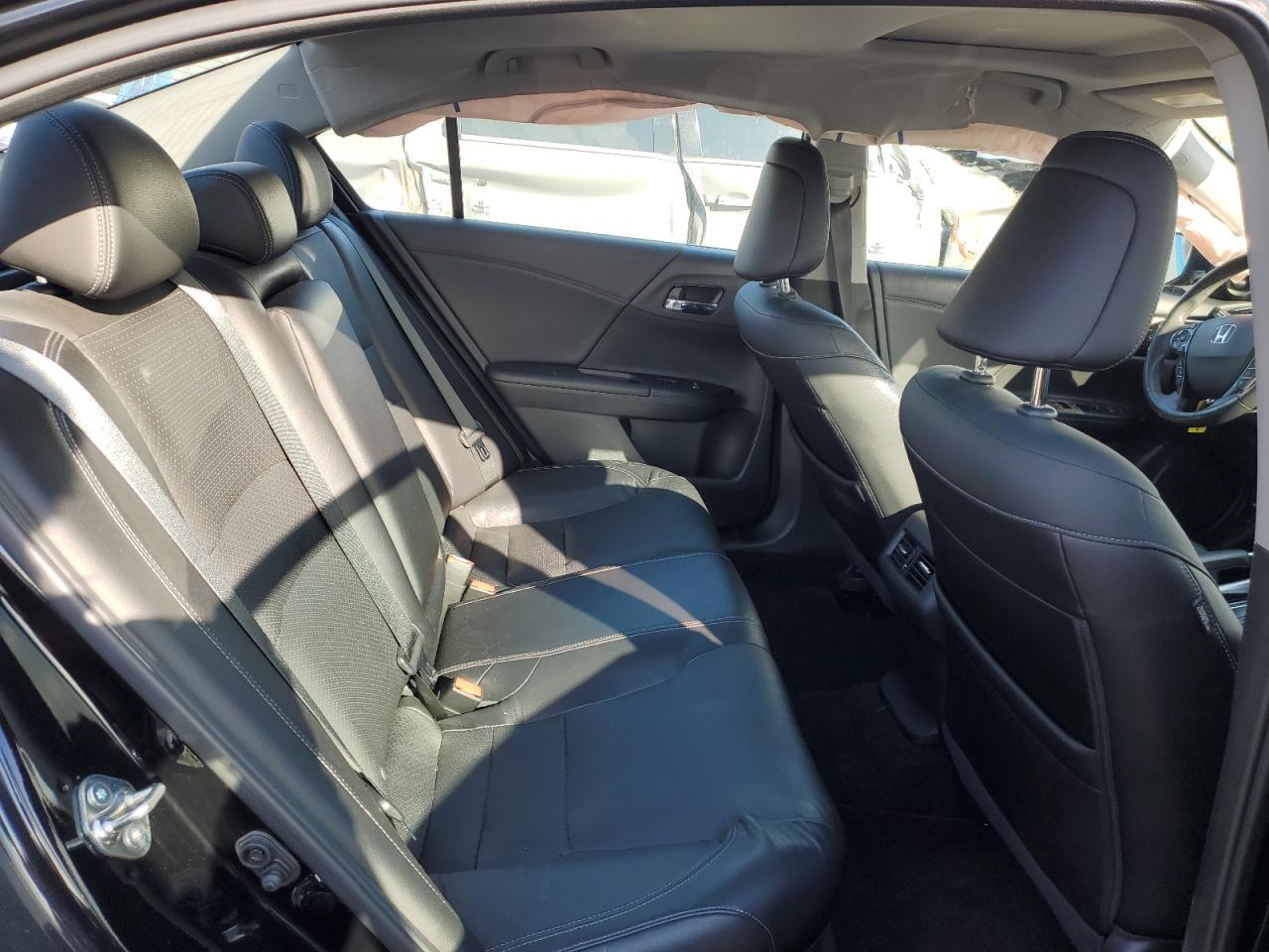 2016 Honda Accord - Image 10