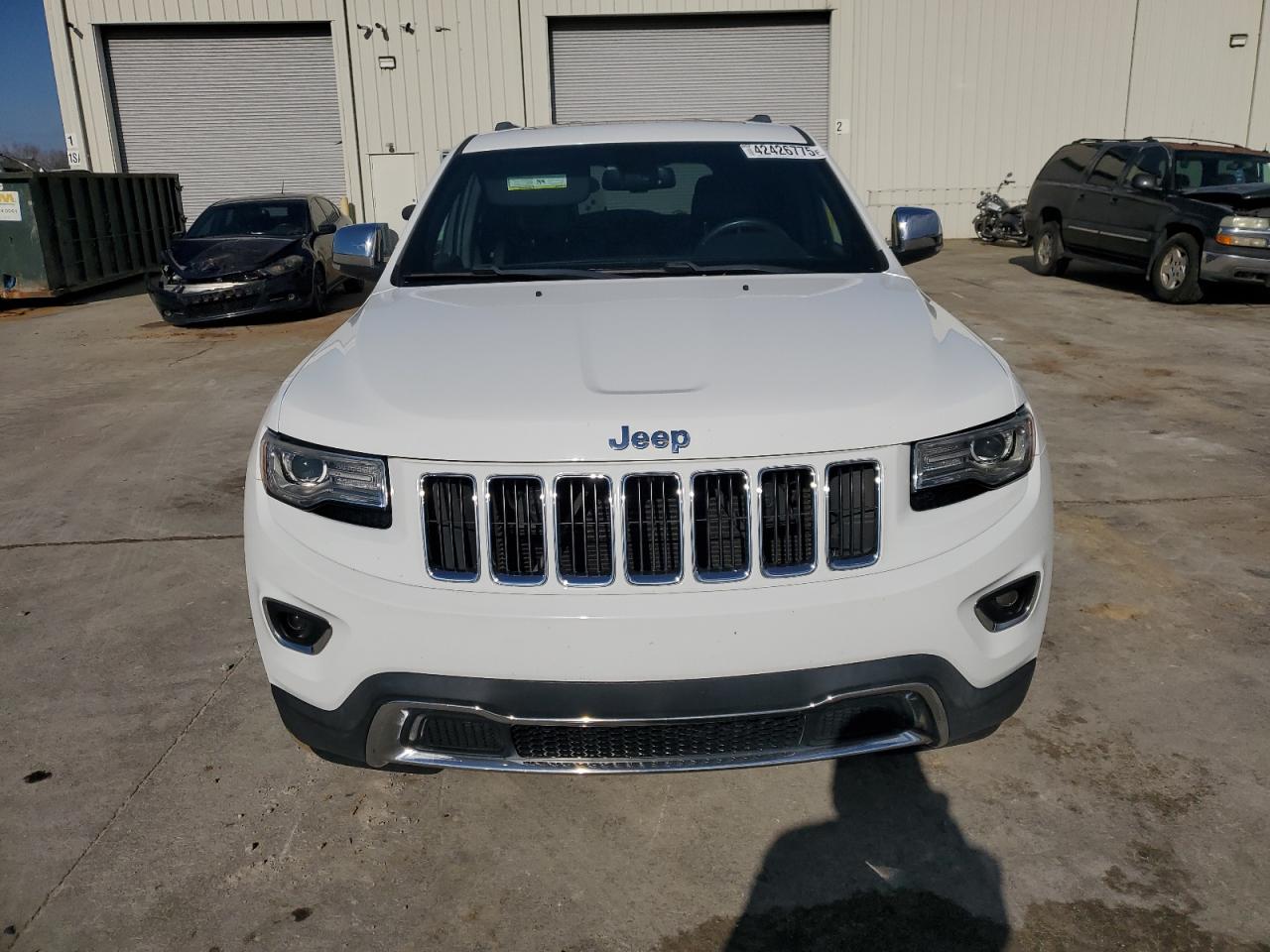 2015 Jeep Grand Cherokee - Image 5