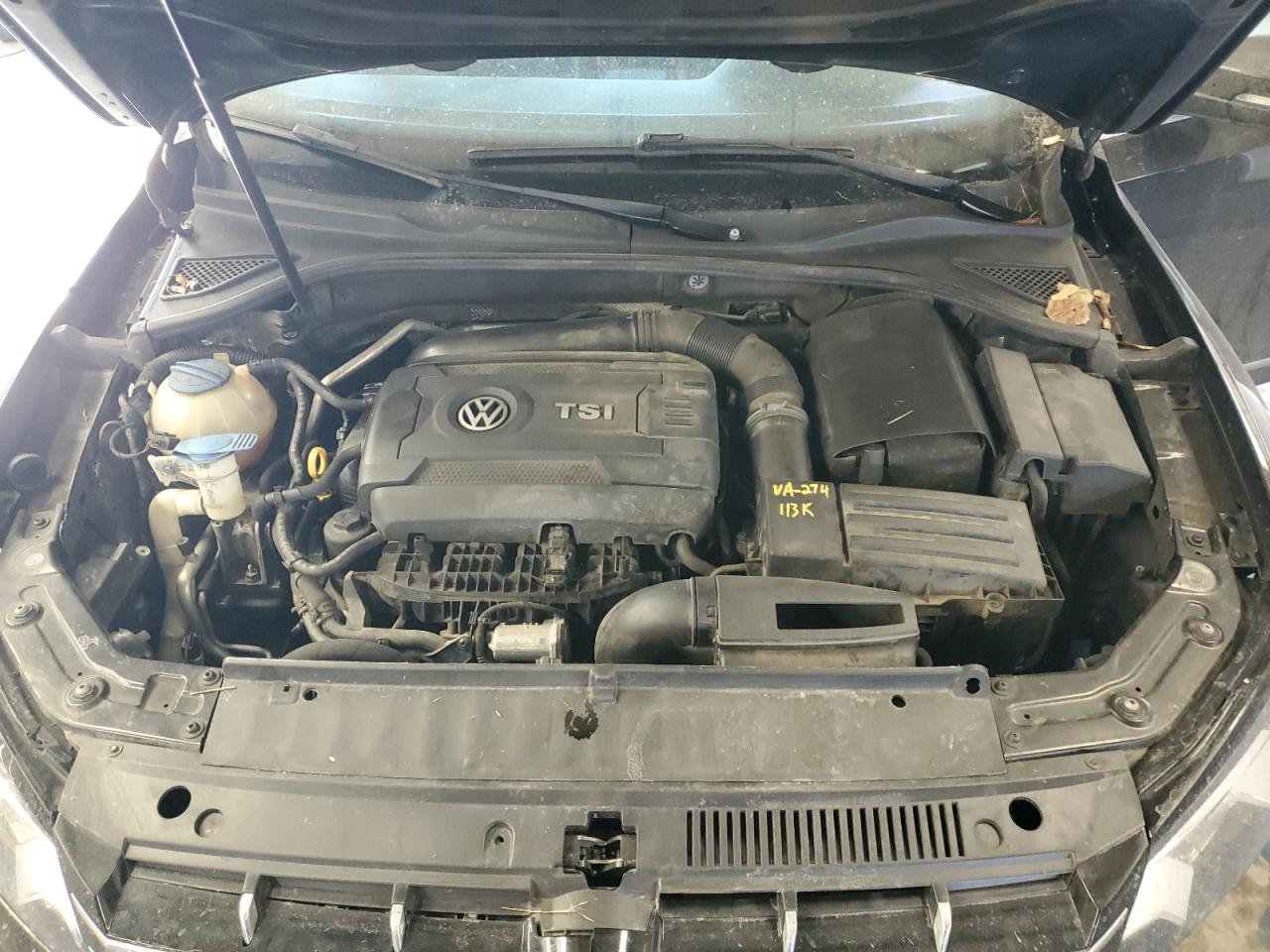 2015 Volkswagen Passat - Image 12