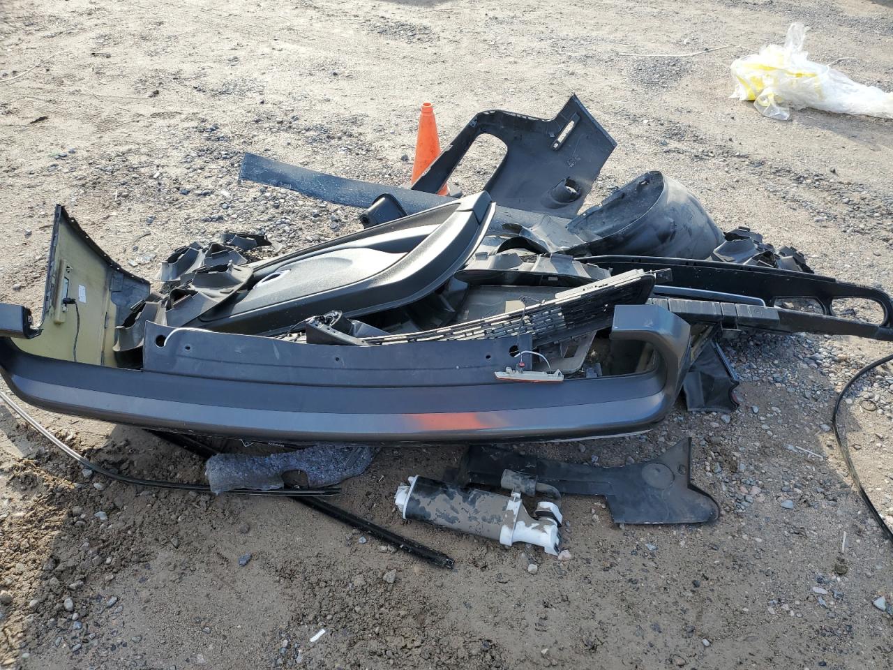 2019 Dodge Challenger - Image 12