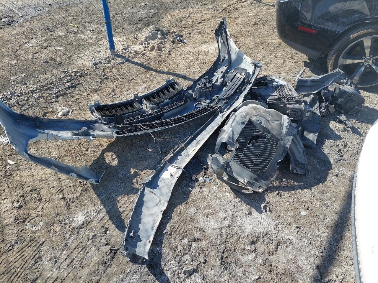 WBAKR0107J0X65072 - 2018 BMW X5 - #42064585