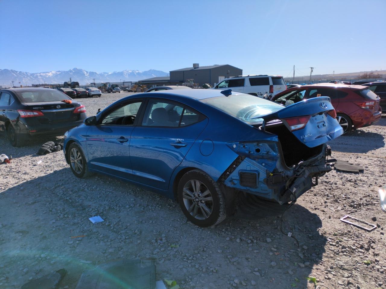 2018 Hyundai Elantra - Image 2