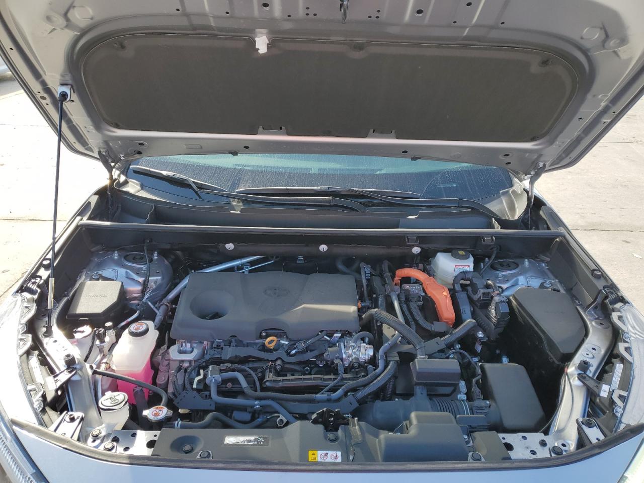 2023 Toyota RAV 4 - Image 13