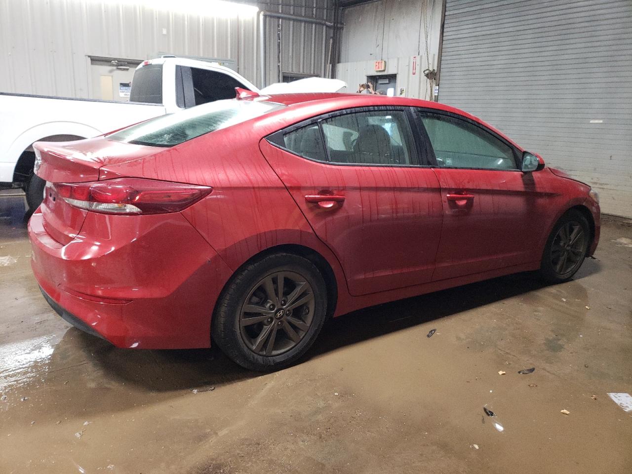 2018 Hyundai Elantra - Image 3