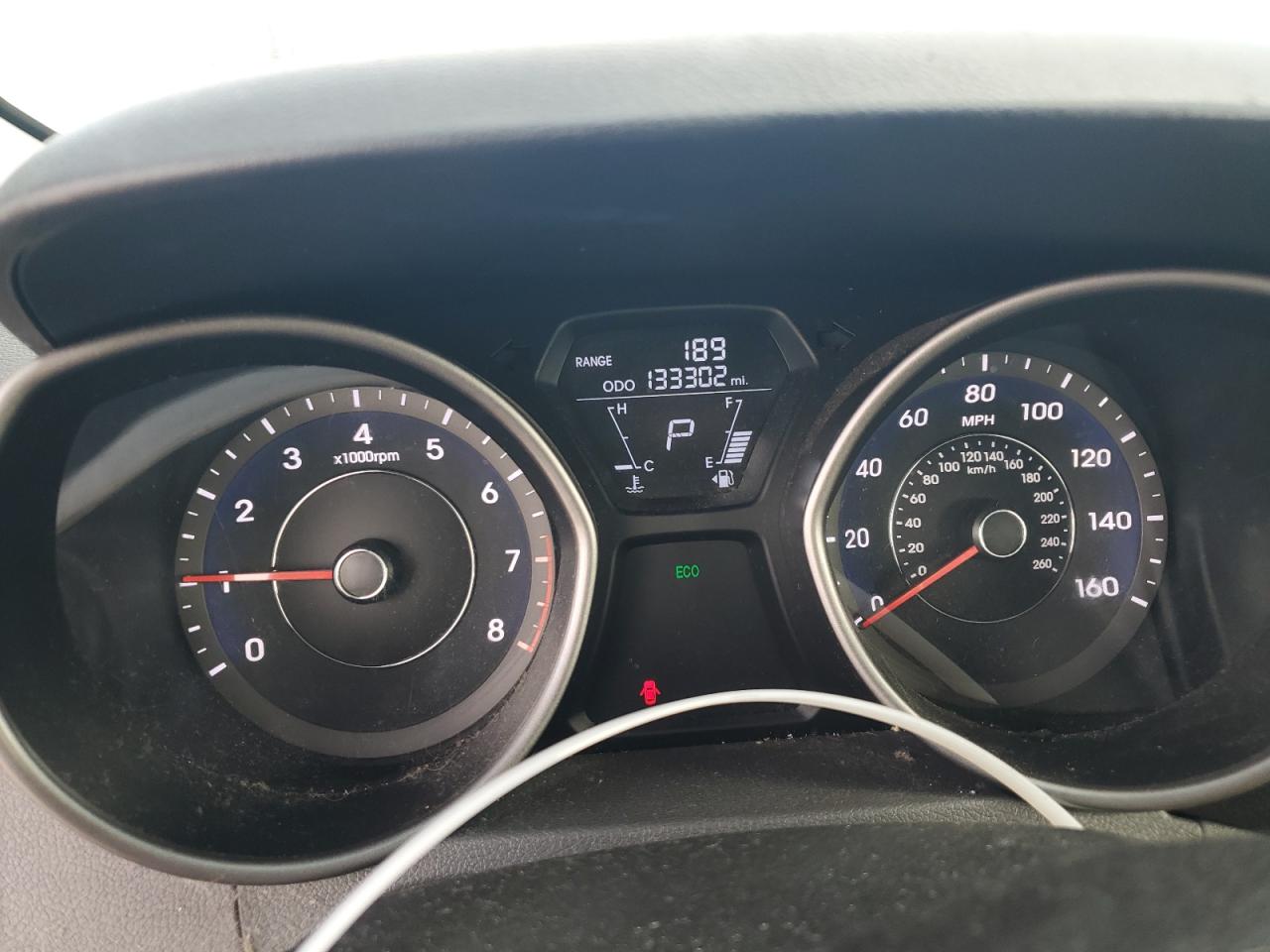 2013 Hyundai Elantra - Image 9