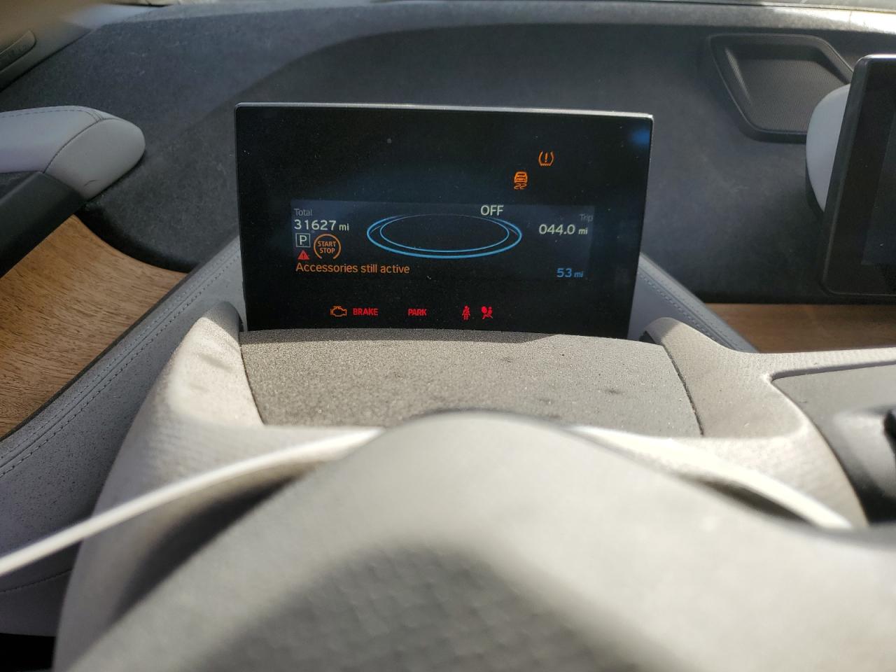 2018 BMW i3 - Image 9