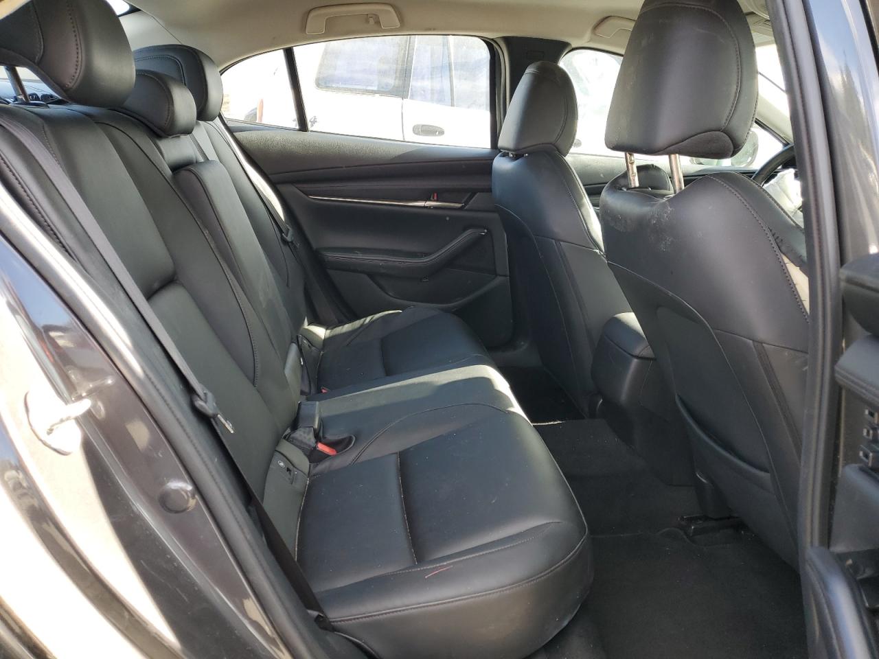 2019 Mazda 3 - Image 10