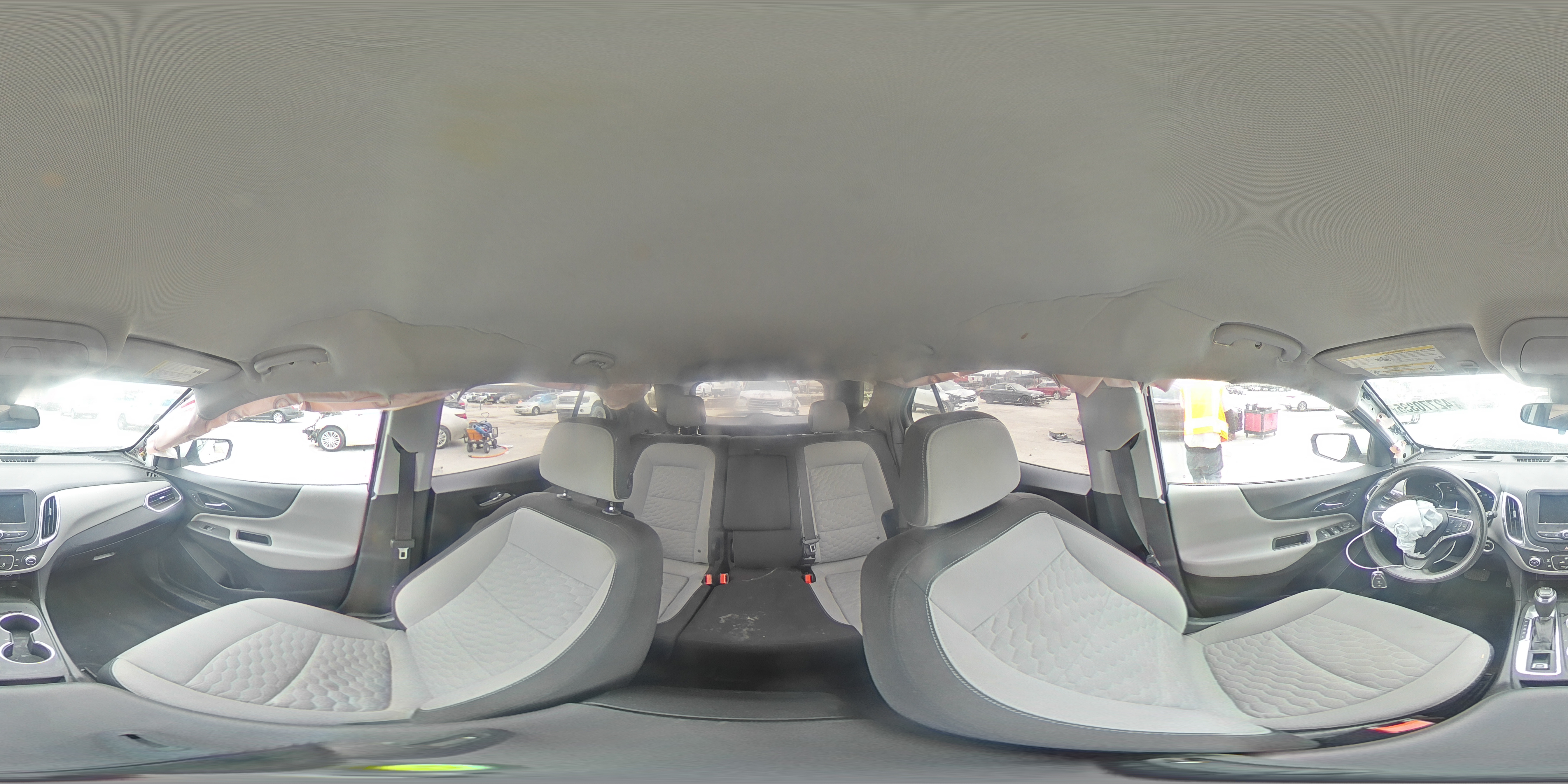 2020 Chevrolet Equinox - Image 14