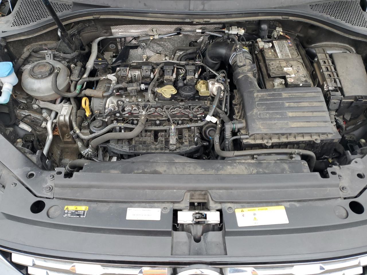 2021 Volkswagen Tiguan - Image 12