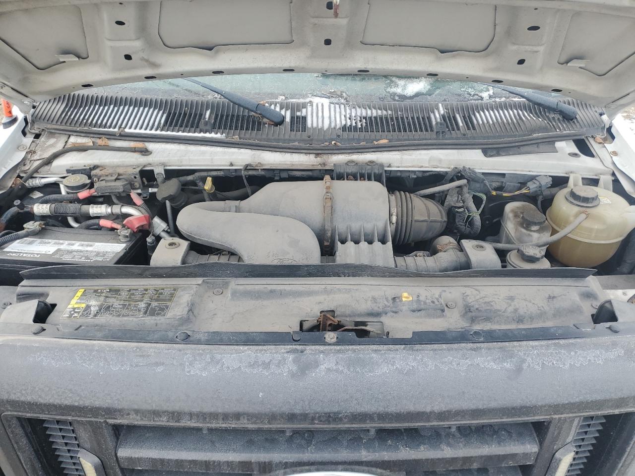 2011 Ford Econoline - Image 12