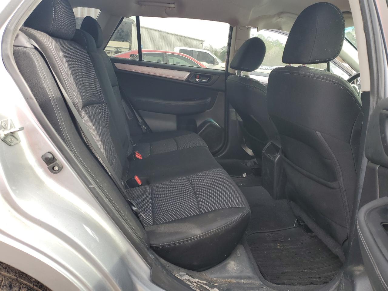 2016 Subaru Outback - Image 10