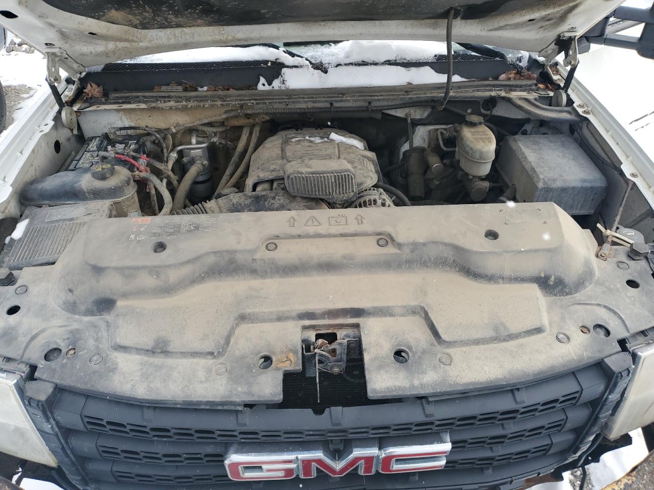2011 GMC Sierra - Image 13