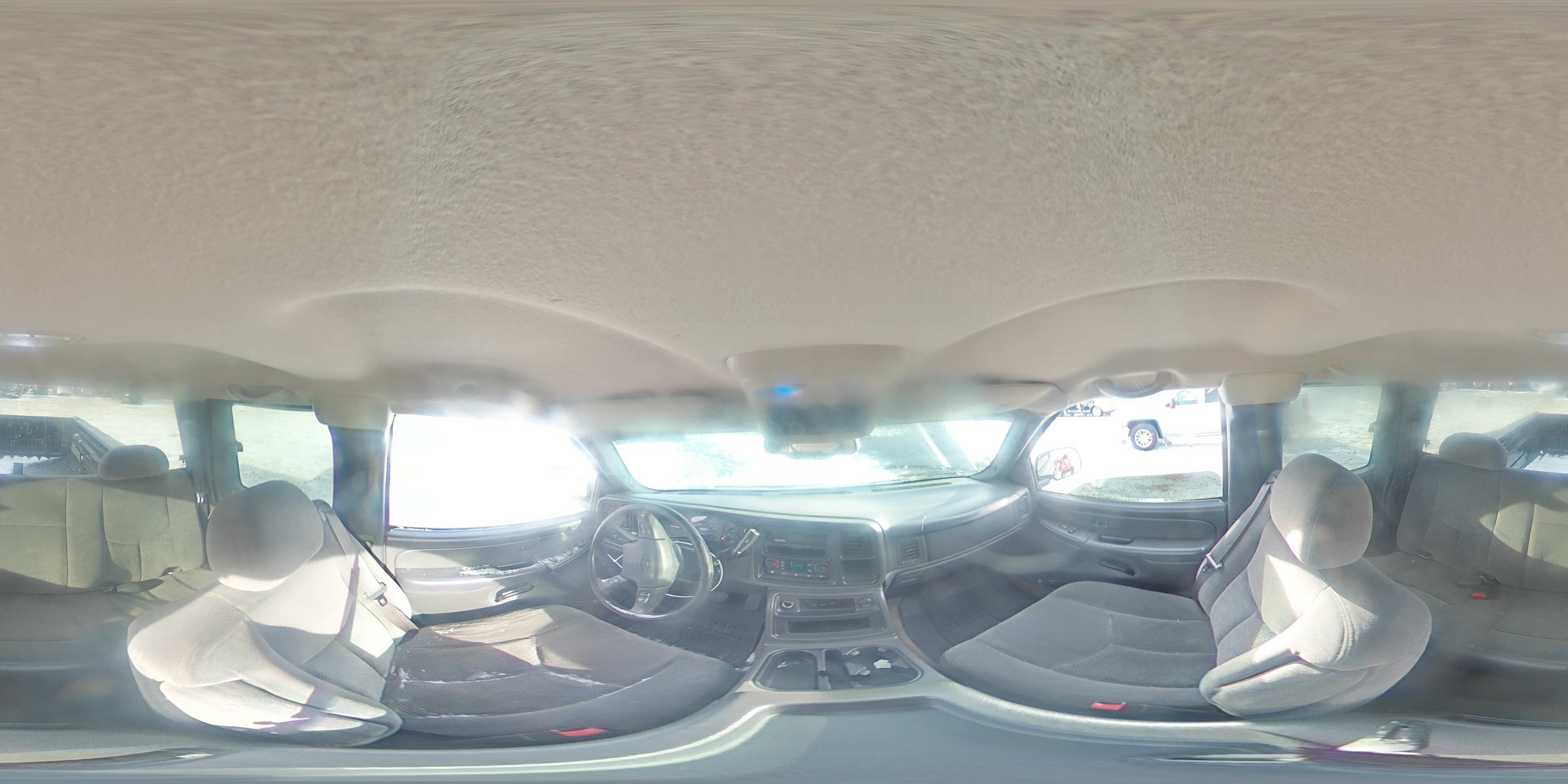 2005 Chevrolet Silverado - Image 13