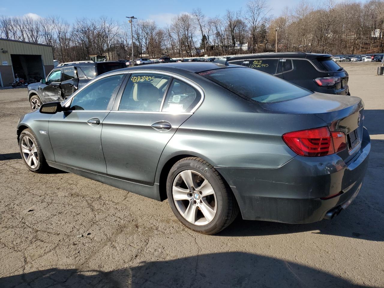 2011 BMW 5er - Image 2