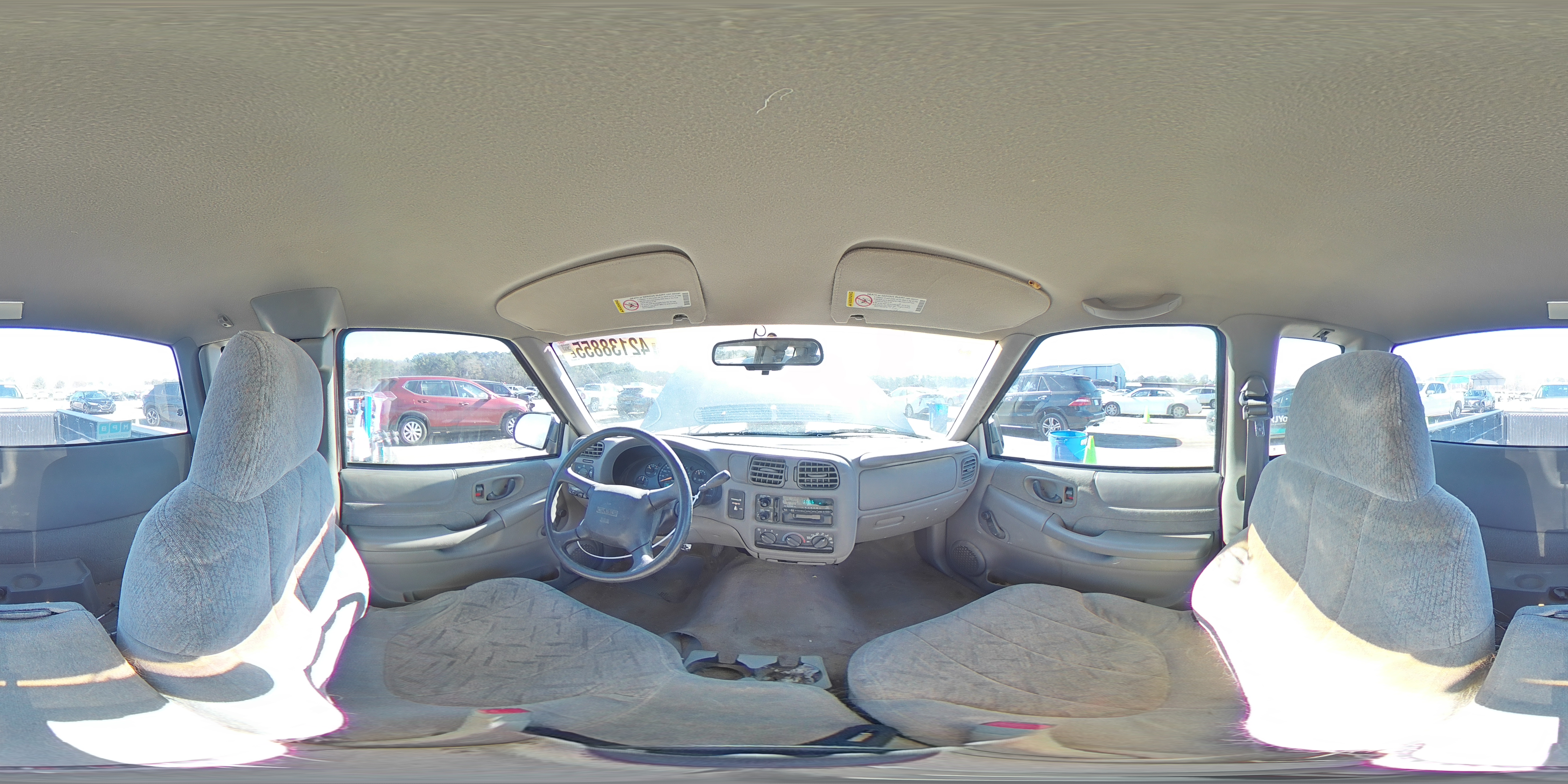 1999 GMC Sonoma - Image 13