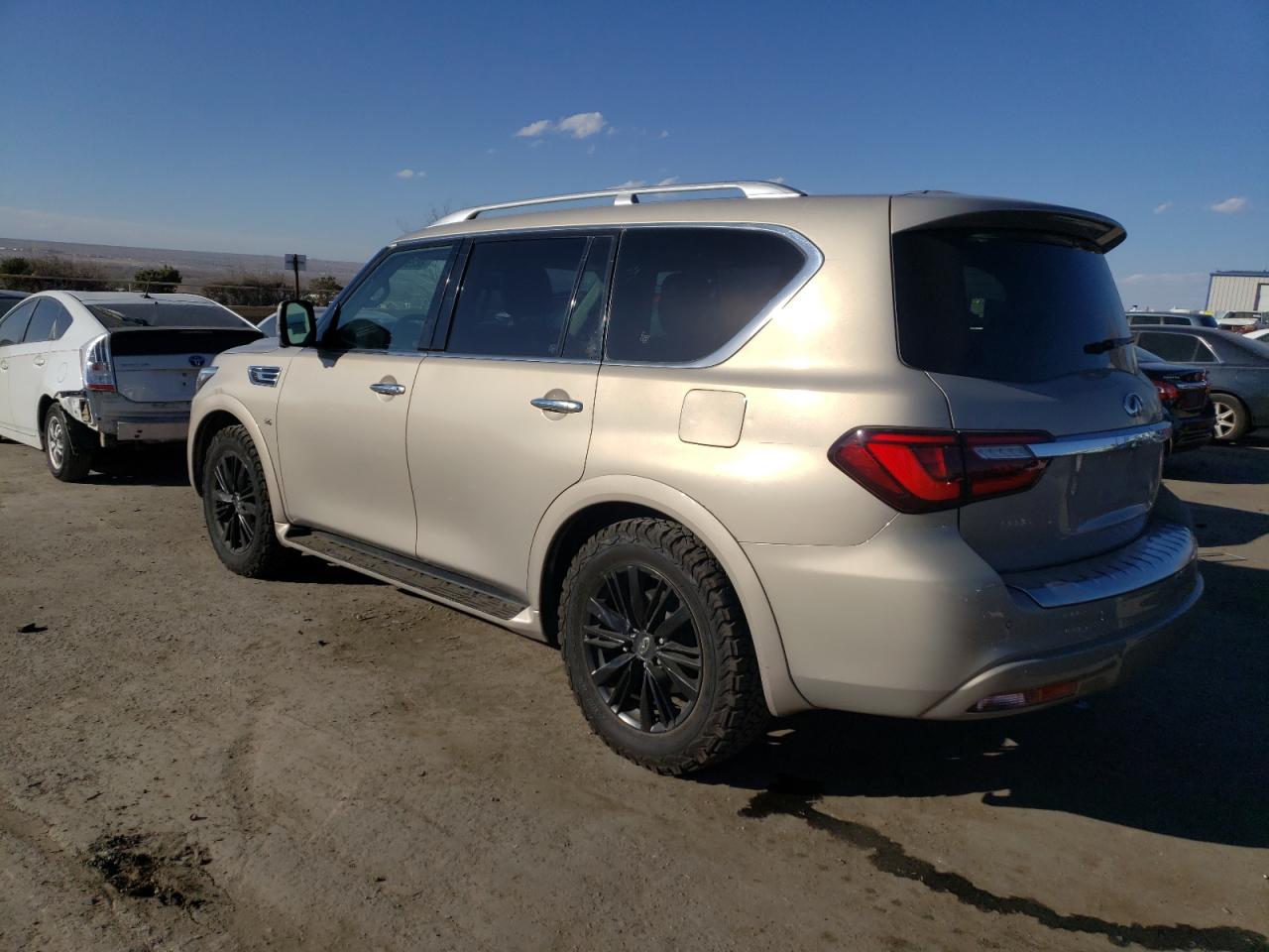 2019 Infiniti QX80 - Image 2
