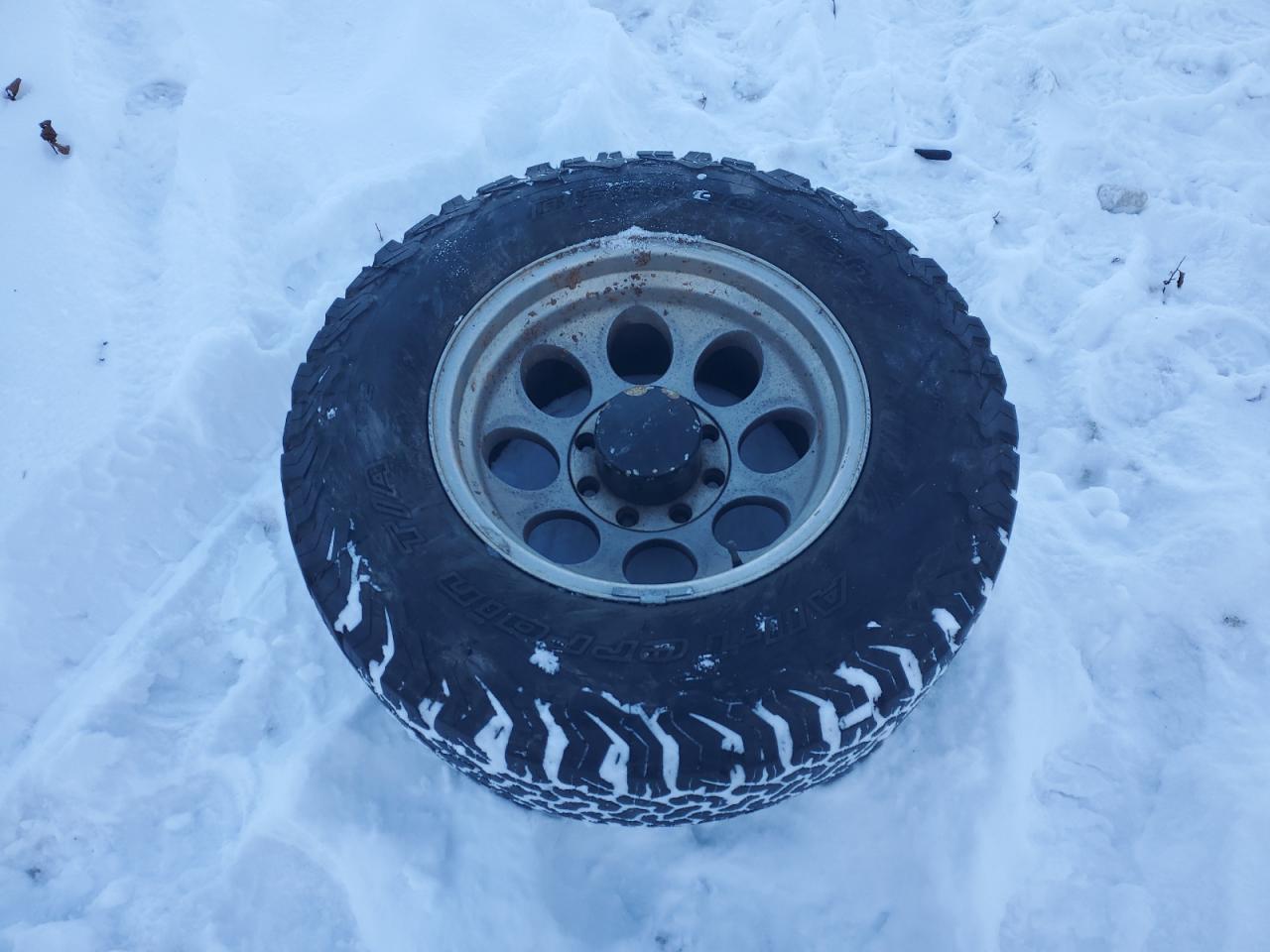 2006 Ford F350 - Image 12