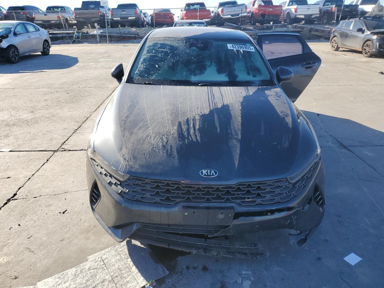 2021 Kia K5 - Image 5