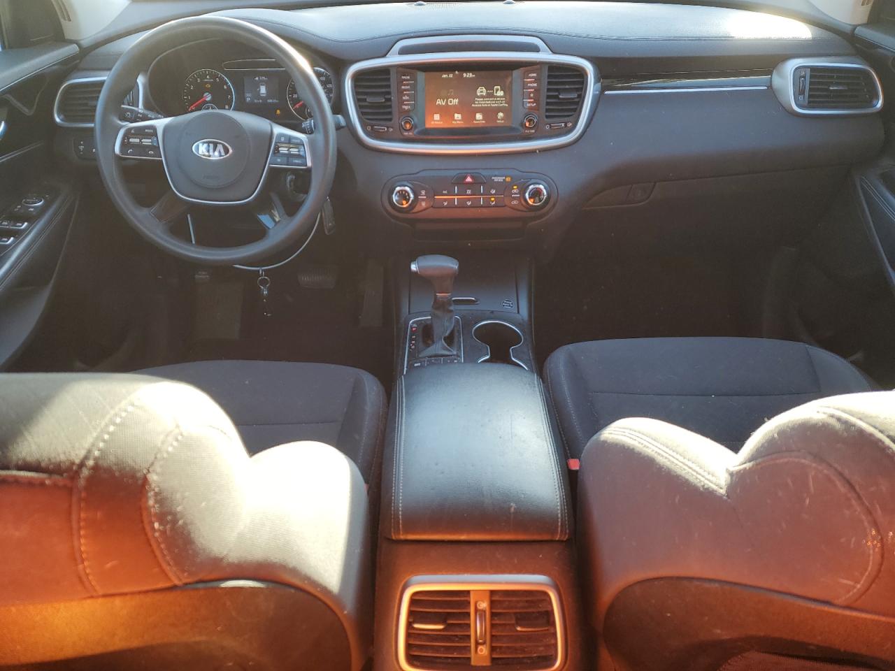 2019 Kia Sorento - Image 8
