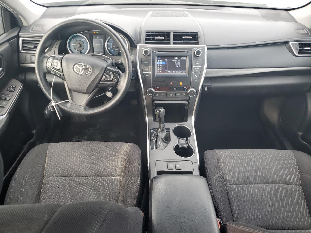 2015 Toyota Camry - Image 8