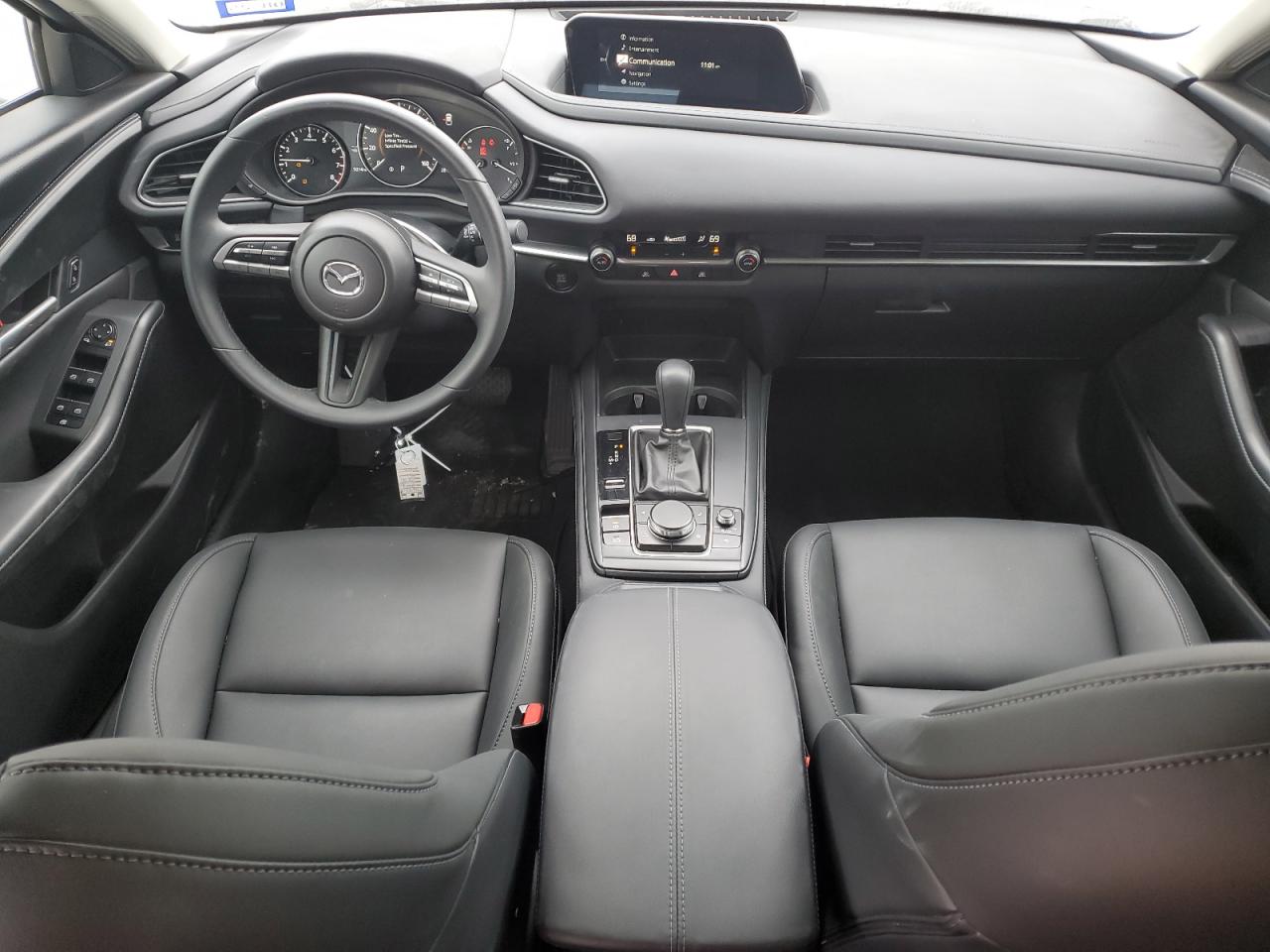 2023 Mazda CX-30 - Image 8
