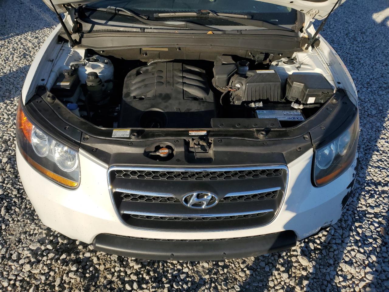 2009 Hyundai Santa Fe - Image 12