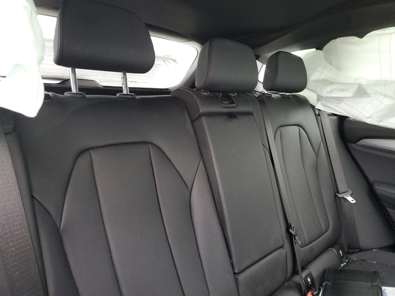 2019 BMW X3 - Image 10
