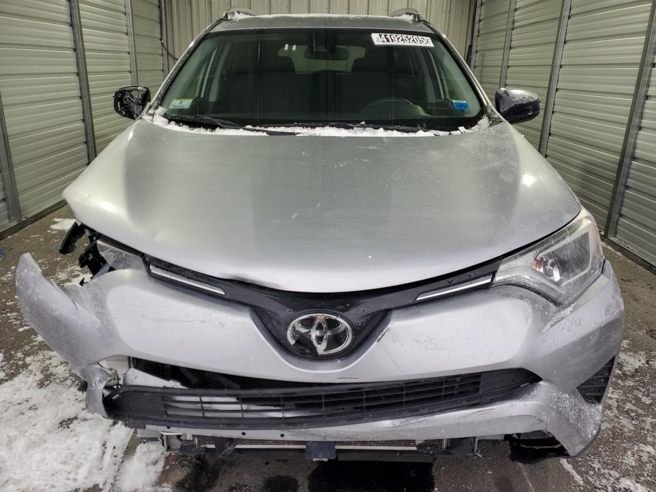 2018 Toyota RAV 4 - Image 5