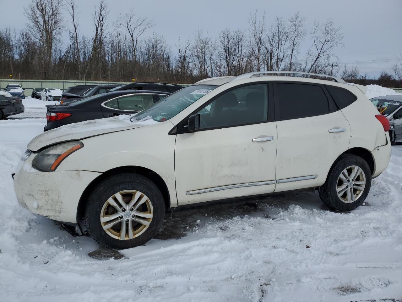 2015 Nissan Rogue - Image 1
