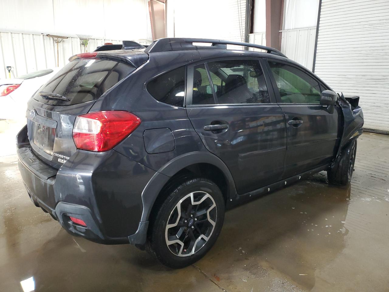 2016 Subaru XV - Image 3